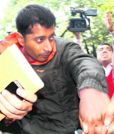 <b>Utsav Sharma</b>, who stabbed Haryana ex-DGP SPS Rathore, being produced in a - index5