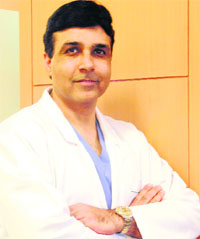 SURGEON SPECIAL: Dr Manuj Wadhwa - tt3